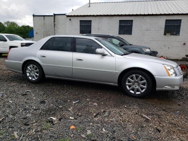 1G6KH5EY6AU100467 - 2010 CADILLAC DTS PREMIUM COLLECTION SILVER photo 4