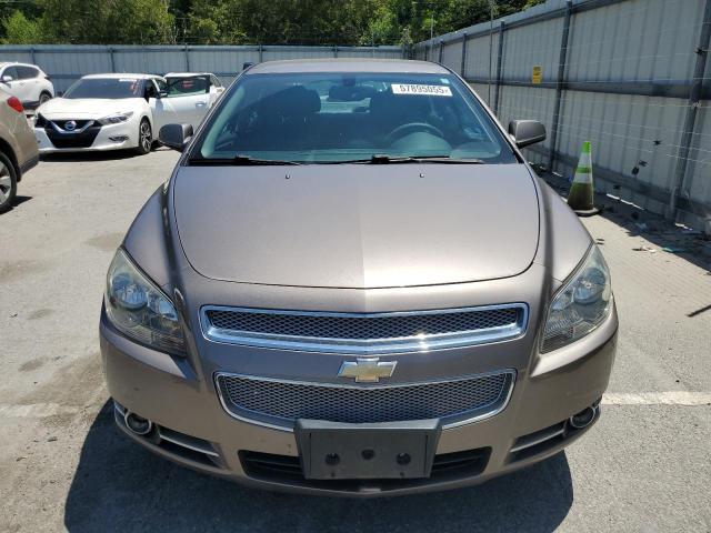 1G1ZE5E11BF398285 - 2011 CHEVROLET MALIBU LTZ GRAY photo 5