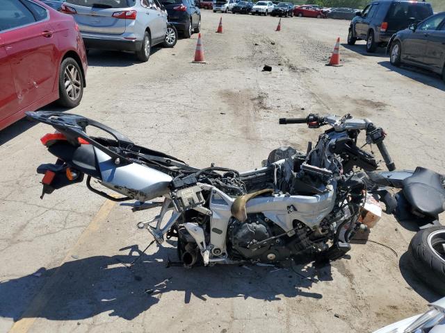 WB10591A96ZM28356 - 2006 BMW K1200 S SILVER photo 1