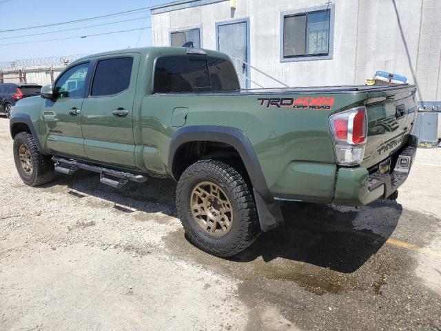 3TMDZ5BN5NM125044 - 2022 TOYOTA TACOMA DOUBLE CAB GREEN photo 2