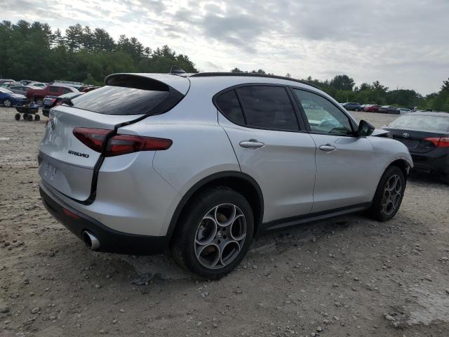 ZASPAKAN4M7D10805 - 2021 ALFA ROMEO STELVIO SPORT SILVER photo 3