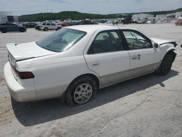 JT2BG22K2W0106983 - 1998 TOYOTA CAMRY CE WHITE photo 3