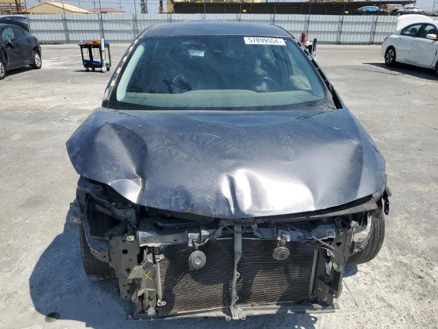 JTDKARFP9H3066281 - 2017 TOYOTA PRIUS PRIM ნაცრისფერი ფოტო 5