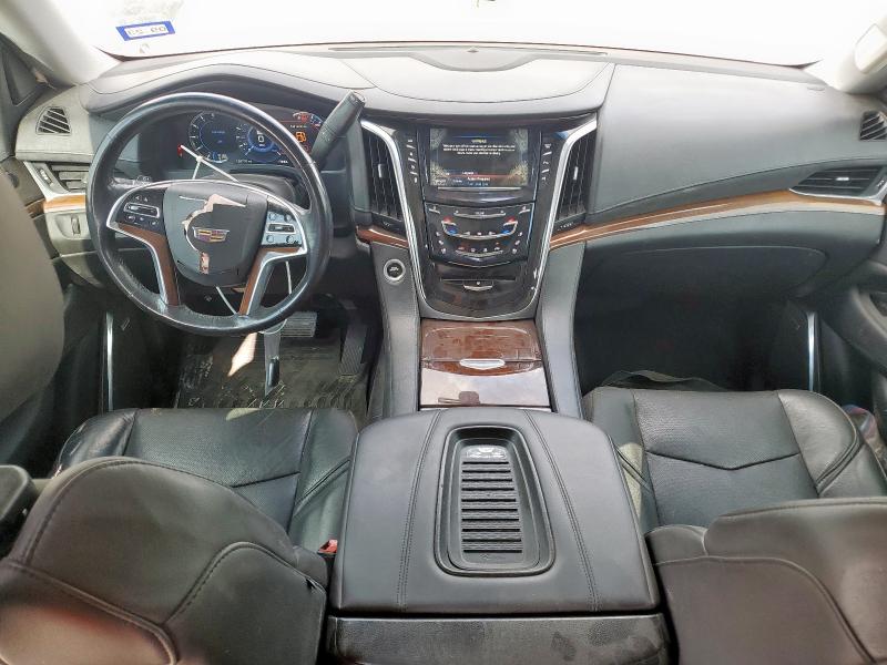 1GYS3AKJ6JR256100 - 2018 CADILLAC ESCALADE 黑色 照片 8