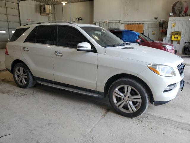 4JGDA5HB3DA118475 - 2013 MERCEDES-BENZ ML 350 4MATIC WHITE photo 4