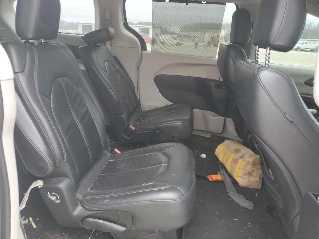 2C4RC1BG2HR816322 - 2017 CHRYSLER PACIFICA TOURING L WHITE photo 11