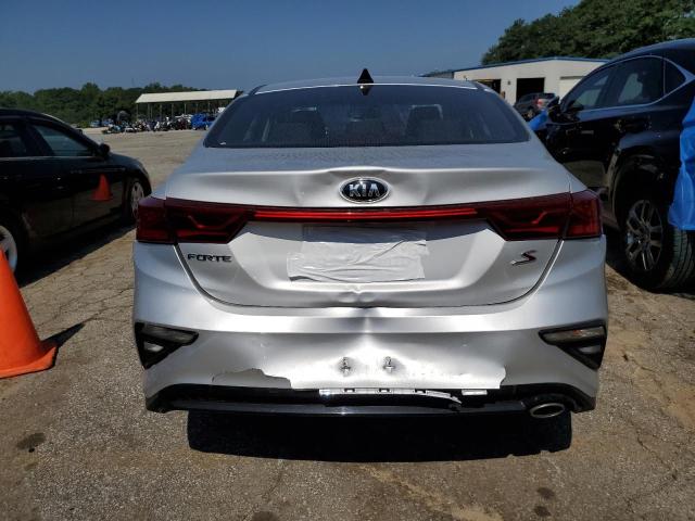 3KPF34AD2KE029424 - 2019 KIA FORTE GT LINE SILVER photo 6