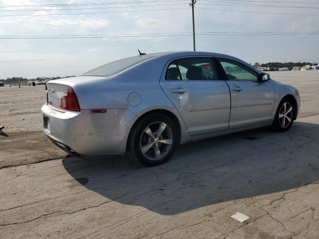 1G1ZJ57B29F210692 - 2009 CHEVROLET MALIBU 2LT SILVER photo 3