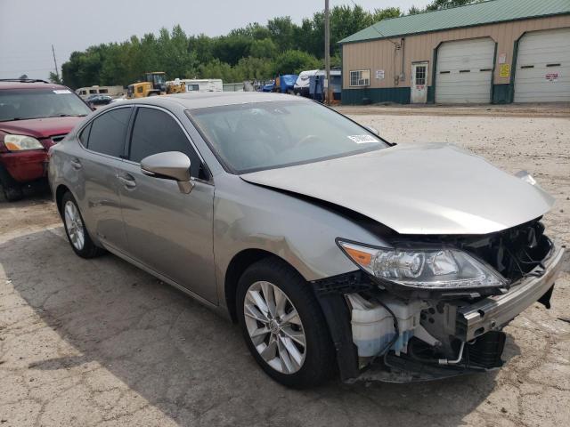 JTHBW1GG2F2090019 - 2015 LEXUS ES 300H SILVER photo 4