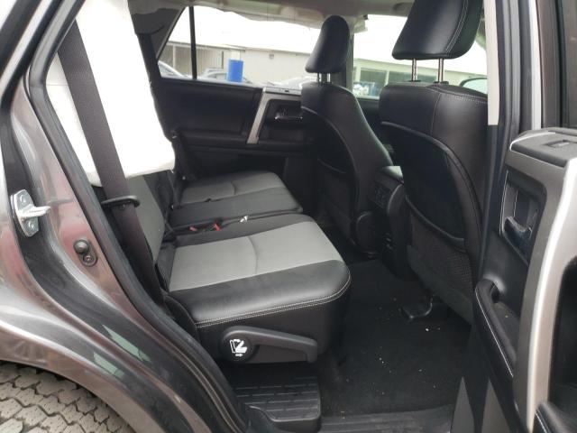 JTEBU5JR2G5402733 - 2016 TOYOTA 4RUNNER SR5/SR5 PREMIUM 灰色 照片 11