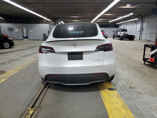7SAYGDEF3RA307180 - 2024 TESLA MODEL Y WHITE photo 6