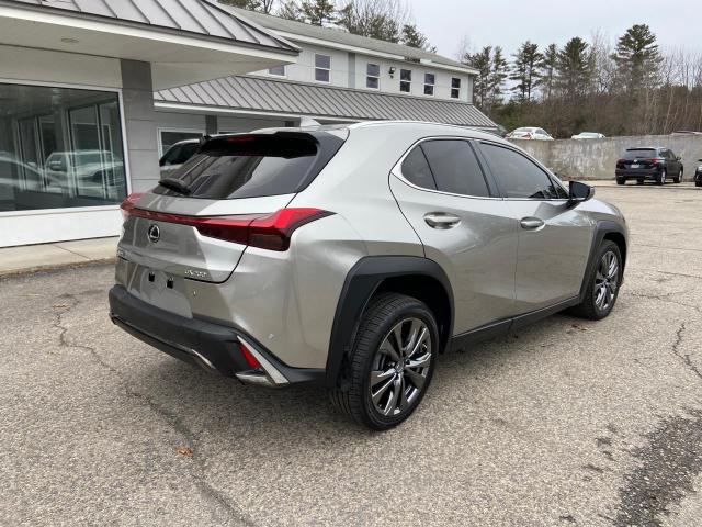 JTHY3JBHXK2010463 - 2019 LEXUS UX 200 GRAY photo 3