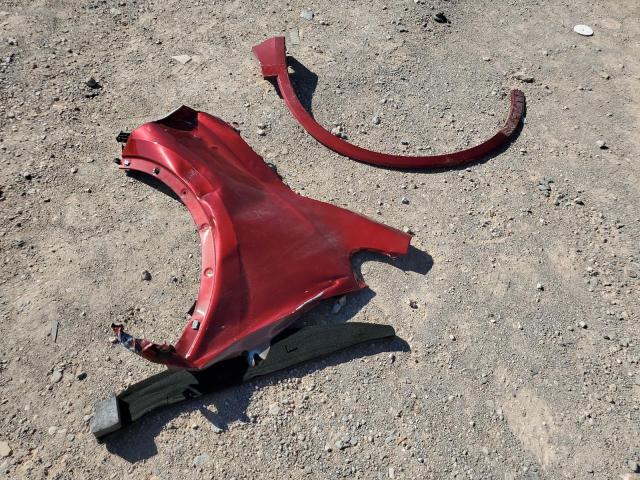 LRBFXBSAXKD128957 - 2019 BUICK ENVISION PREFERRED RED photo 13