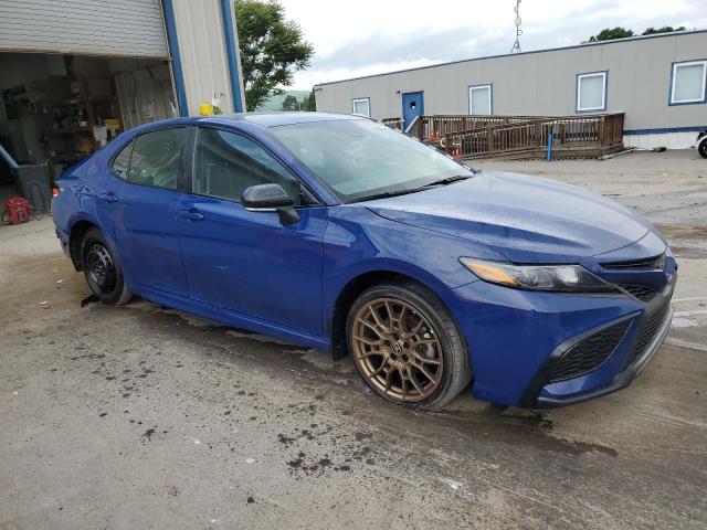 4T1T11BK7PU097856 - 2023 TOYOTA CAMRY SE NIGHT SHADE BLUE photo 4
