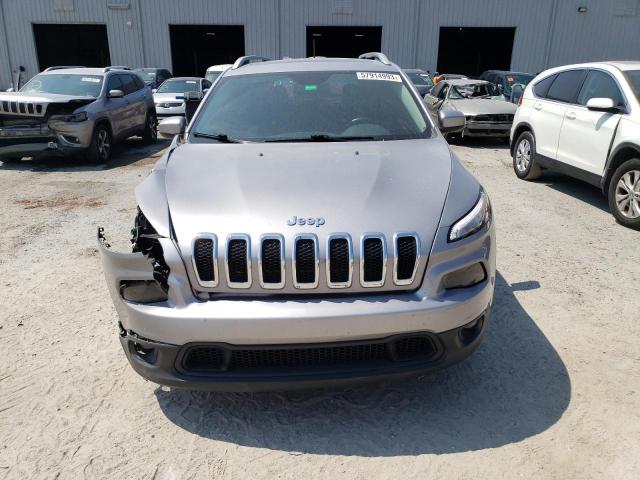 1C4PJLLX1JD605824 - 2018 JEEP CHEROKEE LATITUDE PLUS SILVER photo 5