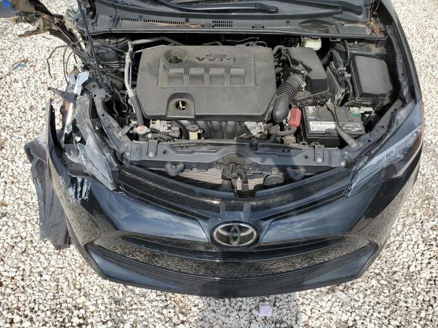 2T1BURHE5JC046240 - 2018 TOYOTA COROLLA L BLACK photo 11