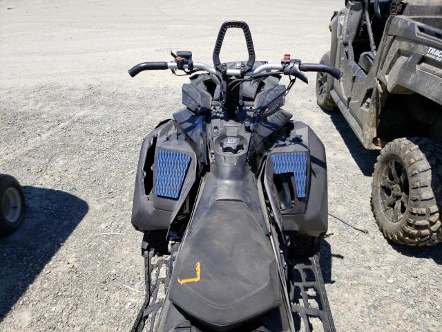 2BPSCELD2LV000143 - 2020 CAN-AM ATV BLACK photo 5