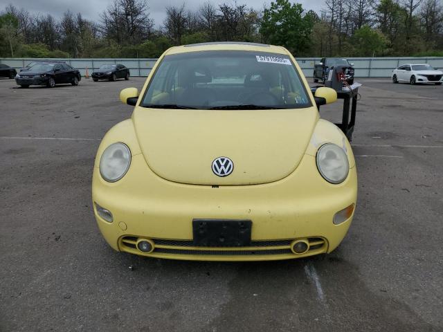 3VWDD21C91M439090 - 2001 VOLKSWAGEN NEW BEETLE GLX 黄色 照片 5