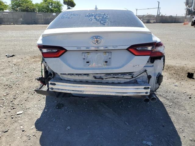 4T1T11AK1PU176988 - 2023 TOYOTA CAMRY SE NIGHT SHADE WHITE photo 6