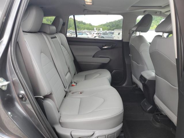 5TDHZRBH6LS004698 - 2020 TOYOTA HIGHLANDER XLE GRAY photo 11