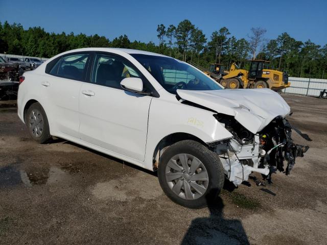 3KPA24ABXKE166140 - 2019 KIA RIO S WHITE photo 4