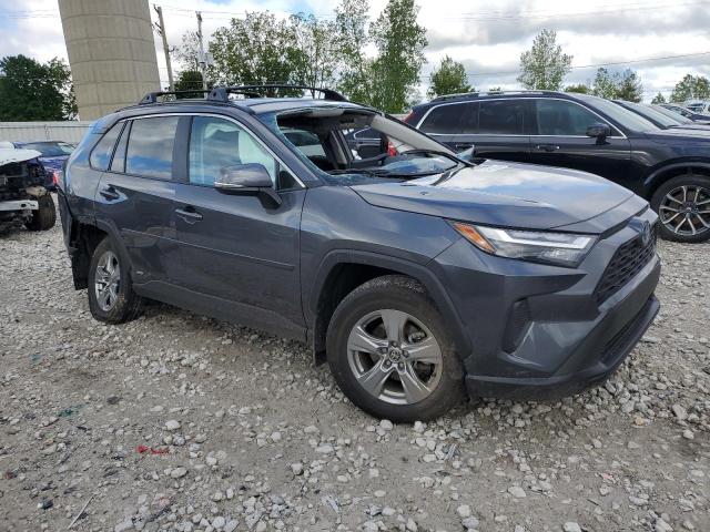 2T3RWRFV5RW203259 - 2024 TOYOTA RAV4 XLE CHARCOAL photo 4
