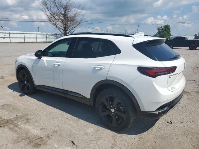 LRBFZPR4XMD084999 - 2021 BUICK ENVISION ESSENCE WHITE photo 2