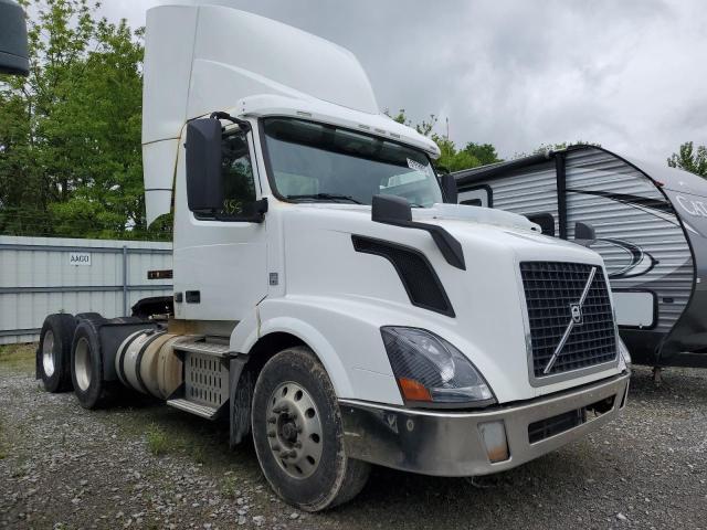 2014 VOLVO VNL VNL, null