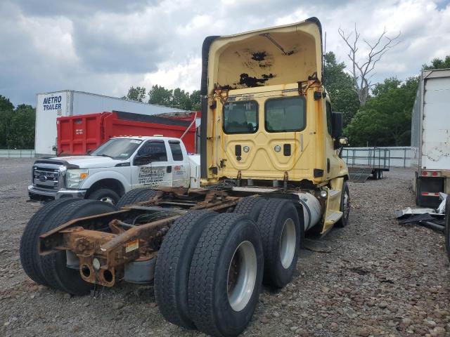 3AKJGED50GDHB5906 - 2016 FREIGHTLINER CASCADIA 1 ყვითელი ფოტო 4