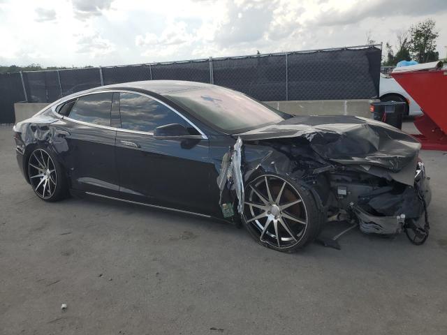 5YJSA1E2XHF194670 - 2017 TESLA MODEL S Noir photo 4