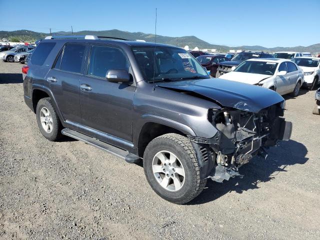 JTEBU5JR9A5027933 - 2010 TOYOTA 4RUNNER SR5 GRAY photo 4