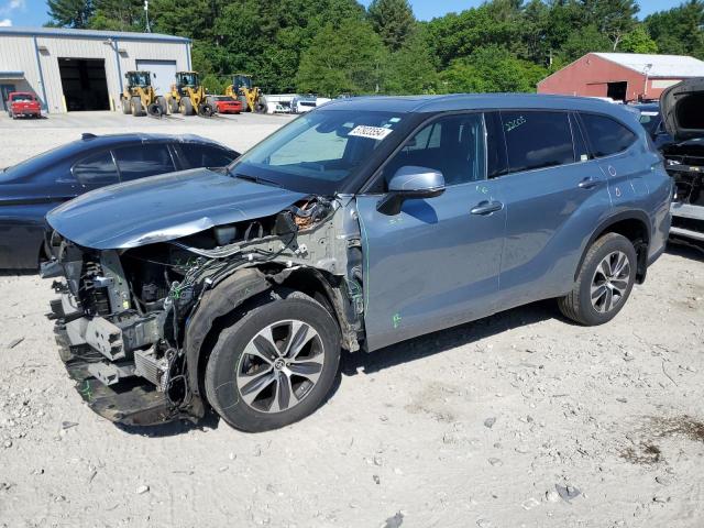 5TDGZRBH7MS154946 - 2021 TOYOTA HIGHLANDER XLE GRAY photo 1