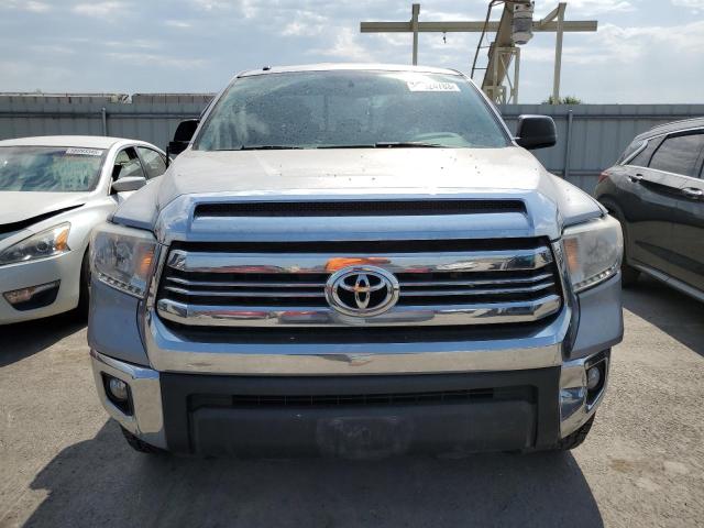 5TFUW5F1XGX577021 - 2016 TOYOTA TUNDRA DOUBLE CAB SR/SR5 SILVER photo 5