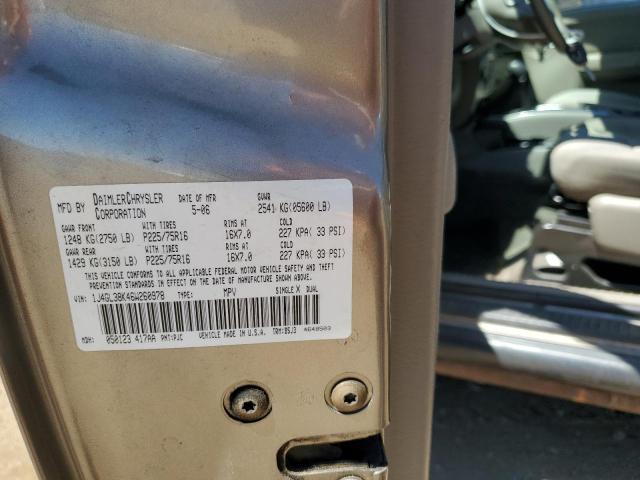 1J4GL38K46W260978 - 2006 JEEP LIBERTY RENEGADE SILVER photo 12