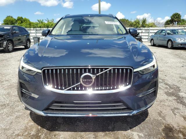 YV4H60DE7P1329562 - 2023 VOLVO XC60 PLUS BLUE photo 5