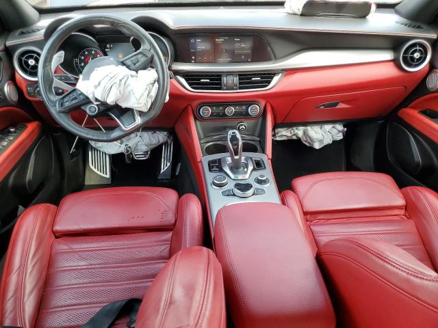 ZASPAKBN4L7C86874 - 2020 ALFA ROMEO STELVIO TI 黑色 照片 8