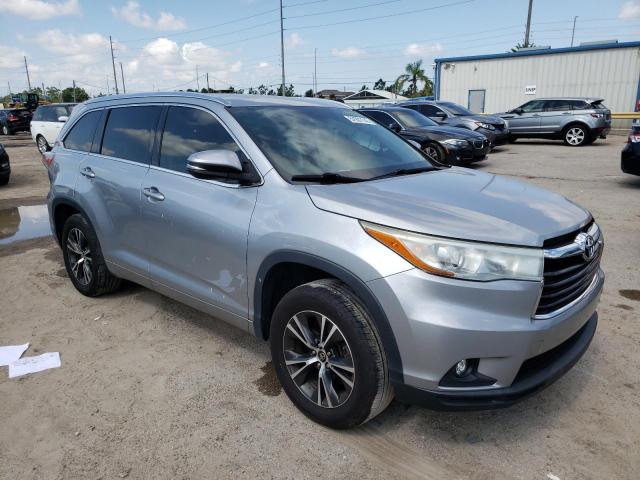 5TDKKRFH8GS502511 - 2016 TOYOTA HIGHLANDER XLE Plata foto 4