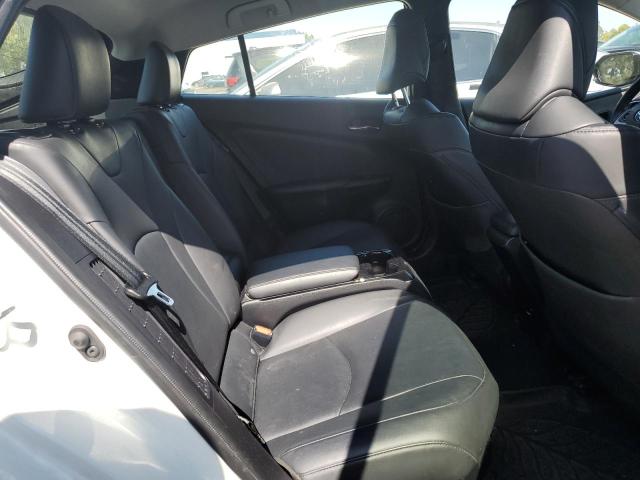 JTDKARFP9J3094555 - 2018 TOYOTA PRIUS PRIM 白色 照片 10