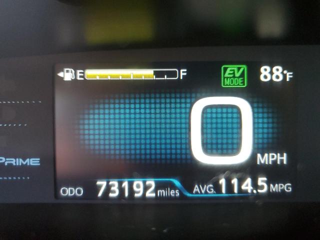 JTDKARFP9J3094555 - 2018 TOYOTA PRIUS PRIM 白色 照片 9