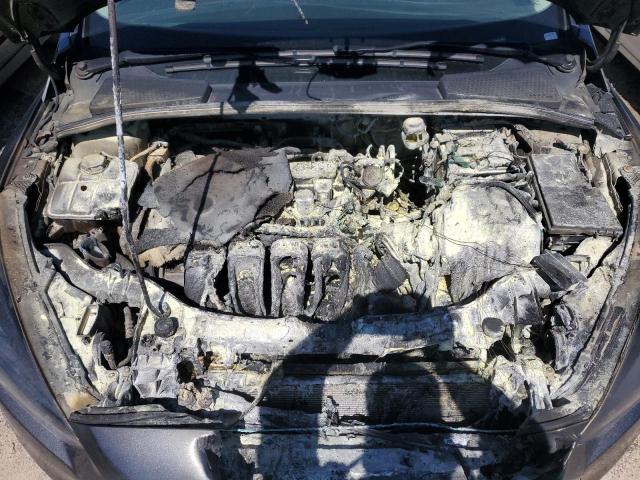 1FADP3M26HL328825 - 2017 FORD FOCUS SEL GRAY photo 11