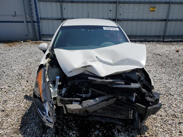 KNADM5A35E6350267 - 2014 KIA RIO LX WHITE photo 5