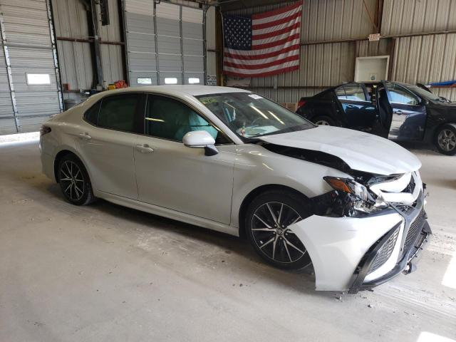 4T1G11AK0PU137164 - 2023 TOYOTA CAMRY SE NIGHT SHADE WHITE photo 4