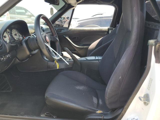 JM1NB353810200419 - 2001 MAZDA MX-5 MIATA BASE WHITE photo 7