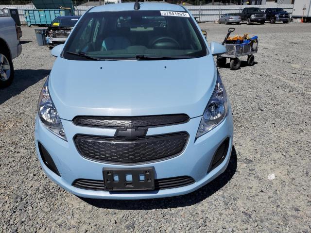 KL8CK6S01GC642283 - 2016 CHEVROLET SPARK EV 1LT BLUE photo 5