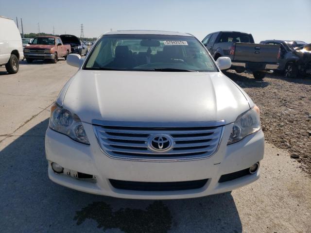 4T1BK36B48U274170 - 2008 TOYOTA AVALON XL WHITE photo 5