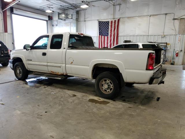 1GCHC29U94E287262 - 2004 CHEVROLET SILVERADO C2500 HEAVY DUTY WHITE photo 2
