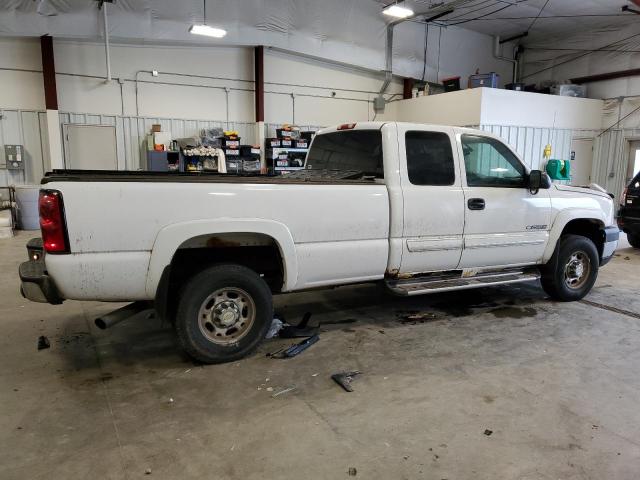 1GCHC29U94E287262 - 2004 CHEVROLET SILVERADO C2500 HEAVY DUTY WHITE photo 3