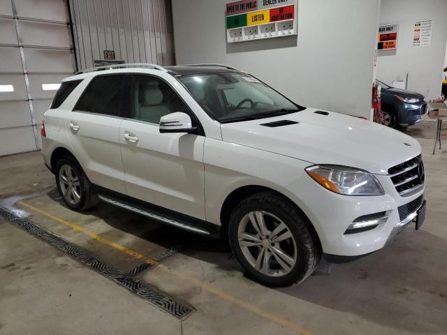 4JGDA5HB3EA288949 - 2014 MERCEDES-BENZ ML 350 4MATIC WHITE photo 4