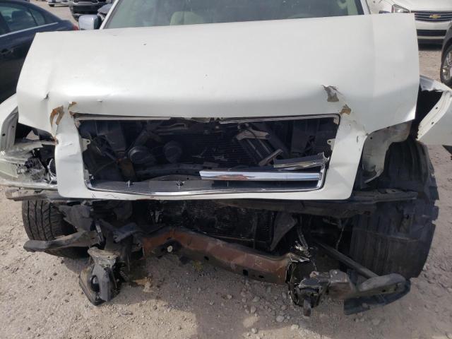 5N3AA08C55N804582 - 2005 INFINITI QX56 WHITE photo 12