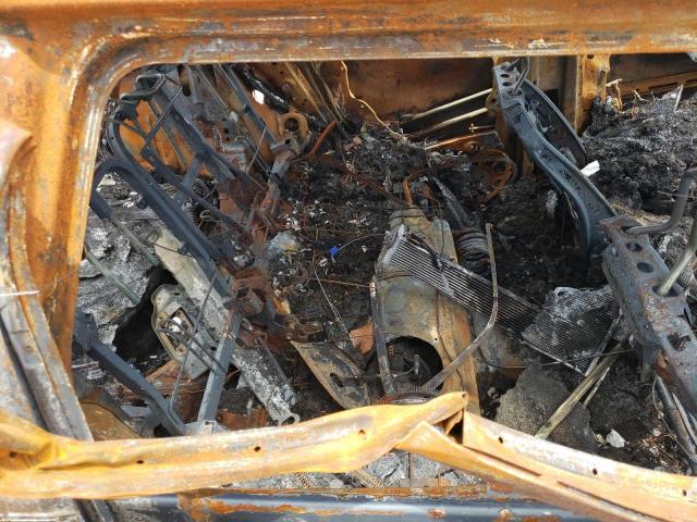 1C4PJLLB7KD206065 - 2019 JEEP CHEROKEE LATITUDE PLUS BURN photo 11